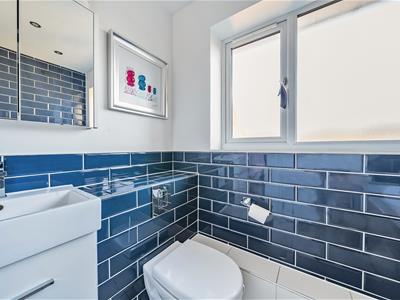 Family Bathroom: